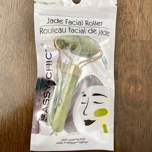 Jade Facial Roller brand new and sealed